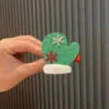 Weihnachts Glitzer Handschuh Haarklammer süße Schneeflocke Haarschmuck für Damen Mädchen - Grüner Weihnachtshandschuh-Stil / Smaragdgrüne Haarnadel