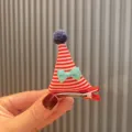 Rot-weiße gestreifte Mini-Hut-Haarspange mit Schleife und Bommel für festliche Kinderhaare - Dunkelrot