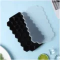 Bac a glacons en silicone en nid d'abeille avec couvercle transparent pour bar et cuisine pro - 37 compartiments noir (avec couvercle)