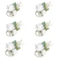 Fiore da polso da matrimonio con rosa bianca e perle, elegante bracciale per damigella. - Corsage da polso / Set da 6