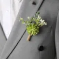Green succulent boutonniere wedding corsage for groom and groomsmen grey suit accessory - 8x12cm / Style 12