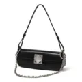 Borsa a tracolla in vera pelle nera da donna con serratura piramidale e catena elegante. - Nero