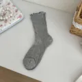 Mujeres calcetines grises de tubo medio con volantes y malla, estilo dulce uso diario. - Talla única / Gris