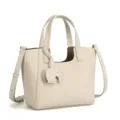 Elegante borsa tote in pelle bianca con manici, tracolla e ciondolo a forma di elefante. - Bianco avorio