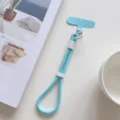 Corta correa de muñeca para teléfono azul estilo ins cordón tejido con junta y gancho de metal. - Azul Lago Con Parche