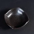 Japanische Keramik Dipschale, schwarze gesprenkelte Soßenschale für Sojasauce und Snacks. - 3-Zoll-Saucenschälchen - N-Glasur