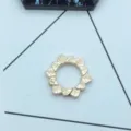 Anneau de porte-clés à ressort en métal élégant accessoire de quincaillerie de sac pour clés. - Anneau à Ressort Petite Fleur / Or