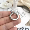 Anneau de porte-clés à ressort en métal avec oreilles de lapin mousqueton pour sac accessoire - Plaqué Blanc