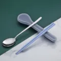 Ensemble de couverts de voyage cuillère et baguettes en acier inoxydable avec étui. - Acier inoxydable 304 / Set cuillère et baguettes avec boîte bleue