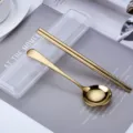 Ensemble de couverts portables en acier inoxydable doré avec cuillère et boîte de rangement. - Ensemble Doré