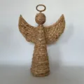 Handgemachte Stroh gewebte Engel Figur Tisch Dekoration, Naturfaser Handwerk Ornament. - Strohgeflecht Engel Figur