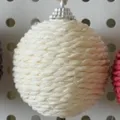 White sisal Christmas ball ornament with silver cap, hanging decorative tree ball for holiday. - 6cm / Beige