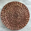 Round woven placemat straw braided heat insulation table mat rustic style kitchen dining bowl pad - 35cm Reddish Brown Water Hyacinth Mat