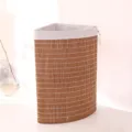 Panier à linge d'angle en bambou avec doublure en tissu gris pour un rangement maison idéal. - Panier triangulaire en bambou 1+1 42*42*62