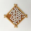 ABS imitation pearls half-hole off-white loose beads for DIY handmade jewelry accessories - High-Gloss Pure White (Gold Stopper)