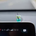 Miniatuur drank auto dashboard ornament schattige hars ijsdrank figuur decoratie - Limoenthee (Inclusief spoorloze lijm)