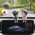 Cute cartoon couple car dashboard ornament, sweet interior decor for auto console, lovely gift. - Grey Couple Figurine & Grey-White Balloons