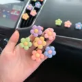 Kleurrijke madeliefje auto luchtrooster clip hangers, schattige hars interieur decoratie. - Macaron bloemen met vijf bloemblaadjes voor ventilatierooster, set van 6