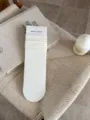 Calcetines slouch de algodon blanco con etiqueta, estilo casual acogedor para otono diario. - Talla única / Blanco Crema