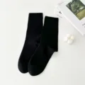 Calcetines negros de media pantorrilla lisos para mujer, algodón suave, cómodos y transpirables. - Talla única / Negro