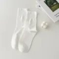 Calcetines de media pantorrilla de algodón blanco liso para mujer, estilo minimalista suave diario. - Talla única / Blanco