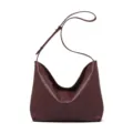 Borsa a spalla in pelle bovina bordeaux, grande borsa hobo elegante da donna per lavoro. - Rosso Ciliegia