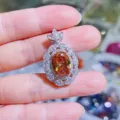 Exquisiter runder orangefarbener Zirkon Anhänger Halskette Detail, vintage Kristall Schmuck - Champagner