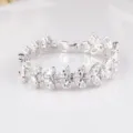 Weißgold Plattiert Zirkon Blatt Cluster Armband Elegante Kristall Schmuck Damen - Weiß
