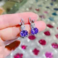 Süße lila Kristall Kaninchen Ohrringe, glänzende Zirkonia Silberstift Mode Schmuck. - Ohrstecker / Platiniert / Violett