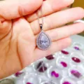 Elegant pear-shaped zirconia pendant necklace, sparkling double halo silver chain for women. - Necklace / White