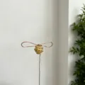 Handgefertigte Kristall Biene Blumengesteck Dekoration, Kupferdraht Kunsthandwerk Detail - Große Krakelierte Gelbe Perle / 20cm