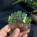 Peigne à cheveux en cristal vert fait main avec insert papillon en alliage argenté pour femme. - Jaune Vert Avec Papillon