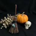 Halloween miniature witch broom ornament with blue crystal pendant holiday desktop decor item - Broom (Blue Apatite) / 13*4cm