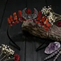Serre-tête couronne en cristal naturel avec quartz rouge et lune argentée pour photo. - Rouge Orangé