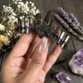 Corona de luna negra de cristal natural diadema gótica accesorio de foto para mujeres - Alambre Negro Triple Luna (Diadema Luna Negra) / Marrón