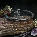 Handmade natural stone crystal chips crown headband detail view for chic party wear - Labradorite With Tree Branch