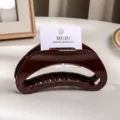 Pince à cheveux marron foncé, design élégant en forme de croissant, pince crabe solide. - Croissant de lune