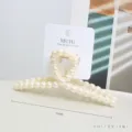 Süße Kunstperle Haarkralle, elegante Haarspange für Damen, stilvoller lässiger Haarclip. - Kreuz / Kartenverpackung
