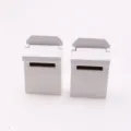1:12 Maison de poupée miniature boîte aux lettres blanche micro modèle accessoire 2pcs - Blanc
