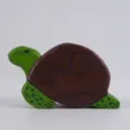 Handgefertigte Holzschildkröte Figur Spielzeug, süße Tier Desktop Deko Ornament für Zuhause. - Braune Schildkröte