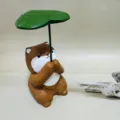 Wooden cute animal figurine with leaf umbrella for desktop decoration variant type - Fortune Bear