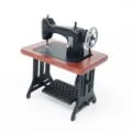 Miniature vintage foot sewing machine model for dollhouse BJD micro scene photography props - Vintage Mahogany