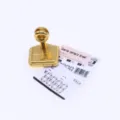 Dollhouse miniature metal vertical price tag holder with micro breadhouse price card for DIY crafts. - Gold