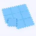 Tappeto puzzle non tessuto in miniatura per casa bambole, tappetino incastrabile azzurro per arredamento. - Azzurro