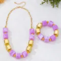 Ensemble de collier et bracelet de perles géométriques en acrylique coloré d'été - Violet