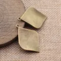 Vintage Bronze Legierung DIY Anhaenger Charms fuer handgemachte Schmuckherstellung 2Stk - Antikbronze
