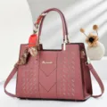 Elegante Damen Handtasche mit Muster Schal, vielseitige Umhängetasche und Shopper für Alltag. - Gesteppter Schal-Stil / Rosa