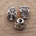 Breloques de perles de chapeaux de gland coniques argentés vintage pour bijoux 9x8mm. - Argent antique