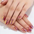 Short round press-on nails with clear aurora cat eye effect. Glossy gradient daily wear false nails. - 32 Pieces/Pack / Gradient Cat Eye (YS2622-11)