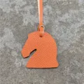 Mini pendentif sac tête de cheval en cuir orange porte-clés accessoire mode chic top - Orange